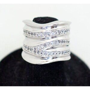 Size 5, Vintage Silver Tone Wrap Stylish Ring by Lia Sophia - H1